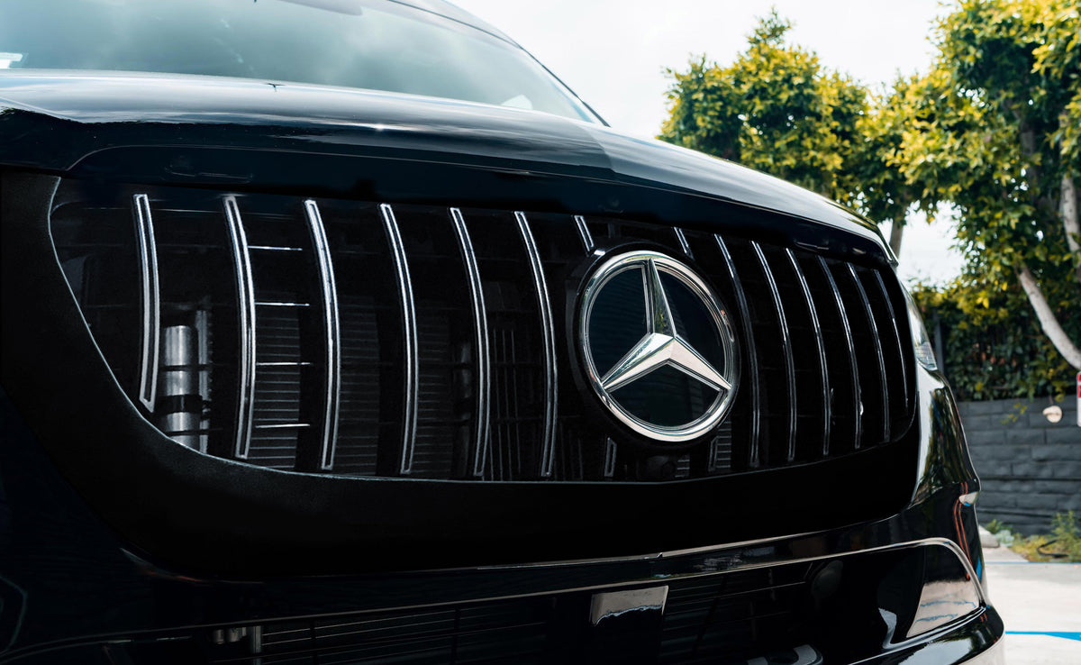 Uitmaken systematisch Onrecht Custom Mercedes Sprinter Grille and Add Integrated Illuminated Star - –  Sprinter Addons